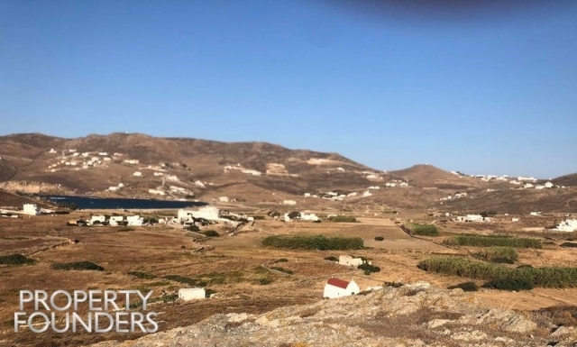 (For Sale) Land Large Land  || Cyclades/Mykonos - 50.000 Sq.m, 2.500.000€ 