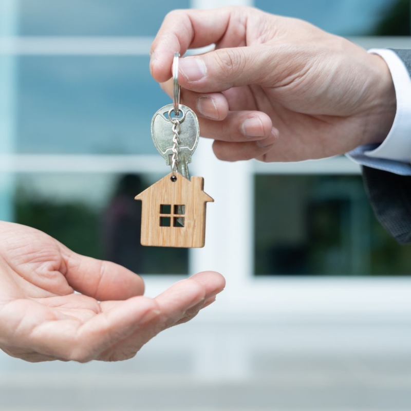 Navigating Greek Real Estate: Tips for International Buyers