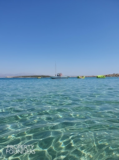(For Sale) Other Properties Business || Cyclades/Paros - 4.500 Sq.m, 1€ 