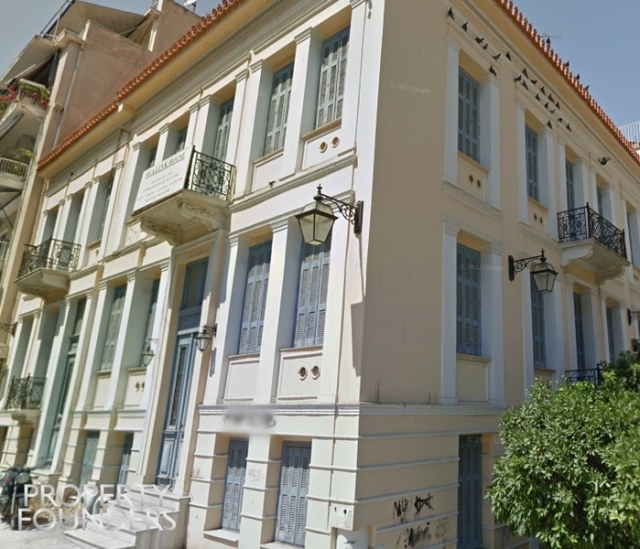 (For Sale) Commercial Building || Piraias/Piraeus - 1.000 Sq.m, 1.000.000€ 