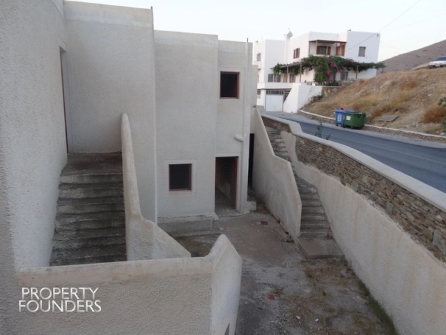 (For Sale) Other Properties Hotel || Cyclades/Ios - 1.741 Sq.m, 3.400.000€ 