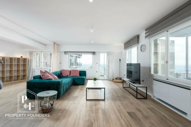 (For Sale) Residential Maisonette || Athens South/Palaio Faliro - 135 Sq.m, 2 Bedrooms, 899.000€ 