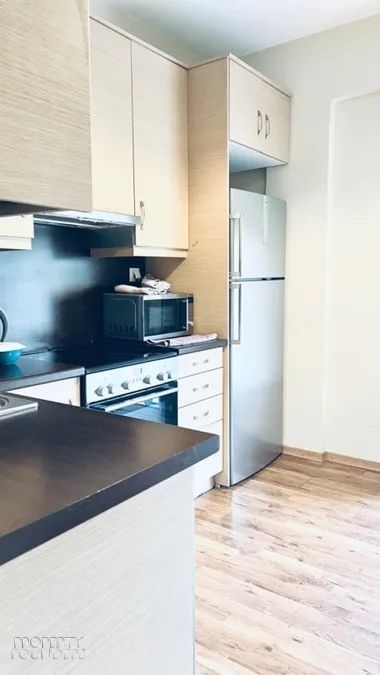 (For Sale) Residential Apartment || Athens South/Glyfada - 91 Sq.m, 2 Bedrooms, 510.000€ 