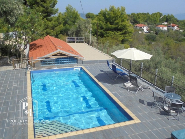 (For Sale) Residential Detached house || Magnisia/Sporades-Skiathos - 200 Sq.m, 4 Bedrooms, 500.000€ 