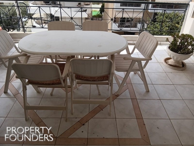 (For Sale) Residential Floor Apartment || Athens South/Glyfada - 100 Sq.m, 3 Bedrooms, 450.000€ 