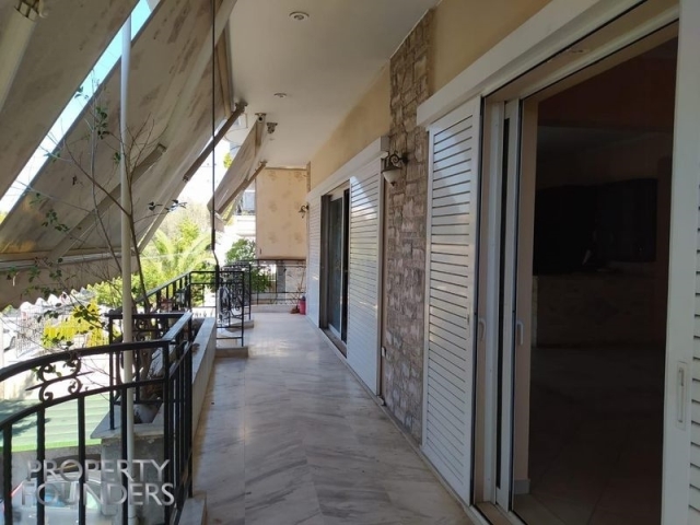 (For Sale) Residential Floor Apartment || East Attica/Voula - 128 Sq.m, 3 Bedrooms, 298.000€ 