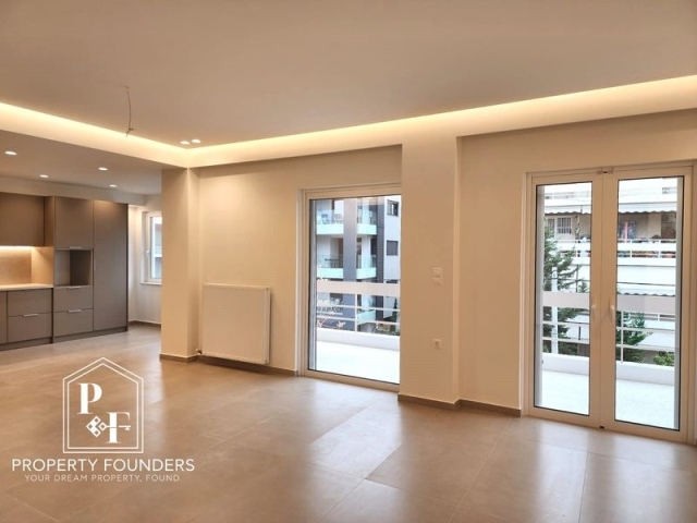 (For Sale) Residential Apartment || Athens South/Glyfada - 135 Sq.m, 3 Bedrooms, 800.000€ 