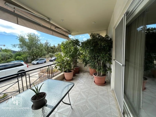 (For Sale) Residential Maisonette || Athens South/Alimos - 214 Sq.m, 4 Bedrooms, 550.000€ 