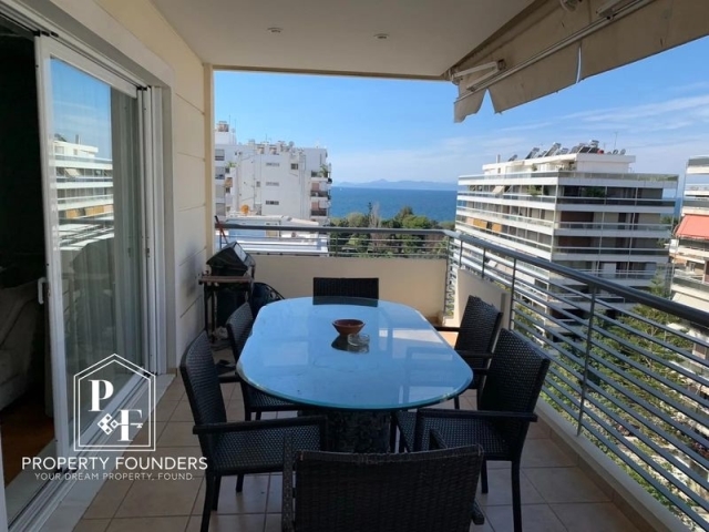 (For Sale) Residential Floor Apartment || Athens South/Palaio Faliro - 170 Sq.m, 4 Bedrooms, 780.000€ 