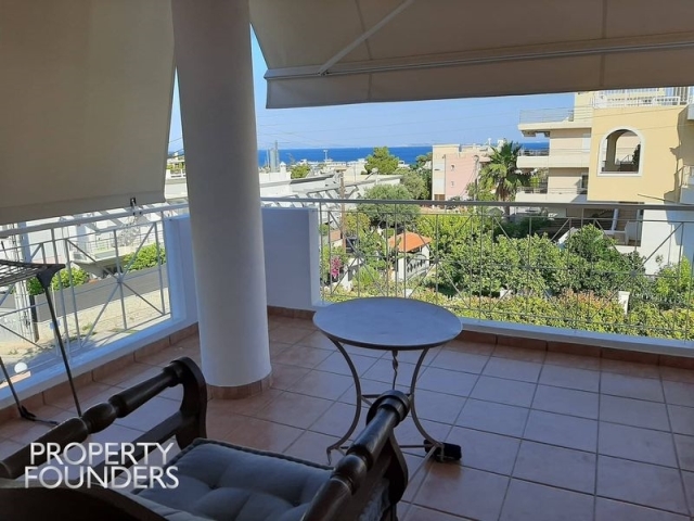 (For Sale) Residential Maisonette || East Attica/Saronida - 175 Sq.m, 3 Bedrooms, 430.000€ 