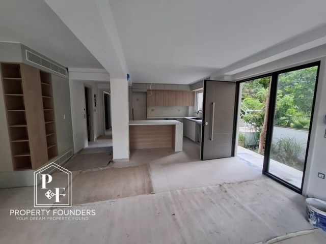 (For Sale) Residential Apartment || East Attica/Vouliagmeni - 66 Sq.m, 1 Bedrooms, 400.000€ 
