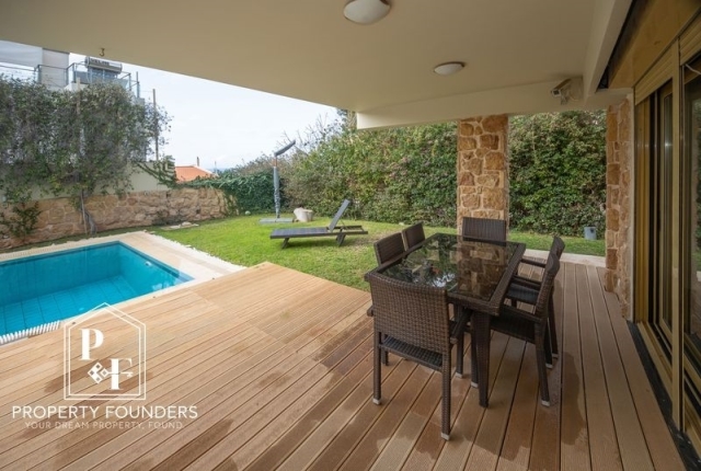 The Ultimate Luxury Home for Sale in Saronida – Panoramic Views and Comfort ! 