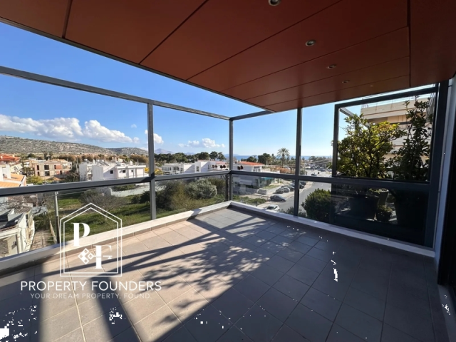 (For Sale) Residential Maisonette || East Attica/Vari-Varkiza - 125 Sq.m, 3 Bedrooms, 690.000€ 
