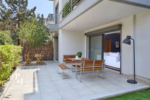 (For Rent) Residential Apartment || Athens South/Glyfada - 94 Sq.m, 2 Bedrooms, 2.200€ 