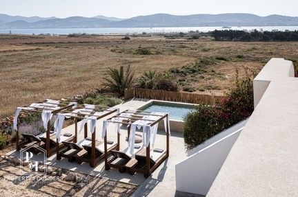 (For Sale) Residential Villa || Cyclades/Paros - 144 Sq.m, 4 Bedrooms, 880.000€ 