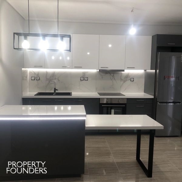 (For Rent) Residential Apartment || Athens South/Glyfada - 85 Sq.m, 2 Bedrooms, 1.550€ 