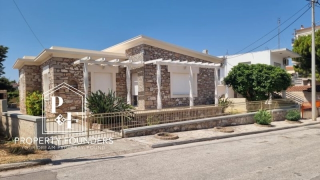 (Προς Πώληση) Κατοικία Συγκρότημα Διαμερισμάτων || Ανατολική Αττική/Μαρκόπουλο Μεσογαίας - 202 τ.μ, 3 Υ/Δ, 400.000€ 