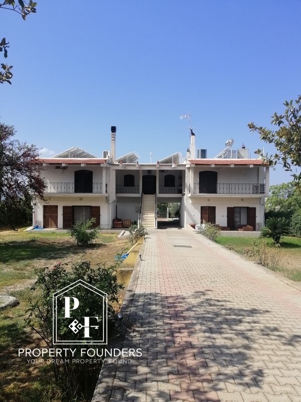 (For Sale) Other Properties Block of apartments || Evoia/Nea Artaki - 527 Sq.m, 1.100.000€ 