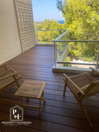 (For Sale) Residential Apartment || East Attica/Vouliagmeni - 62 Sq.m, 2 Bedrooms, 670.000€ 