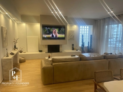 (Προς Ενοικίαση) Κατοικία Διαμέρισμα || Αθήνα Νότια/Γλυφάδα - 164 τ.μ, 3 Υ/Δ, 3.800€ 