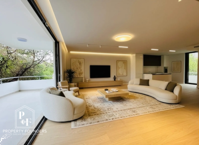 (For Sale) Residential Maisonette || East Attica/Voula - 170 Sq.m, 3 Bedrooms, 770.000€ 