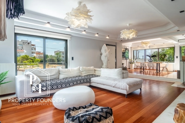 (For Rent) Residential Maisonette || Athens South/Glyfada - 270 Sq.m, 4 Bedrooms, 7.000€ 