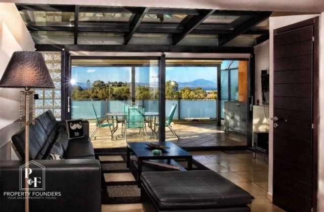 (Προς Ενοικίαση) Κατοικία Μεζονέτα || Αθήνα Νότια/Ελληνικό - 108 τ.μ, 3 Υ/Δ, 1.400€ 