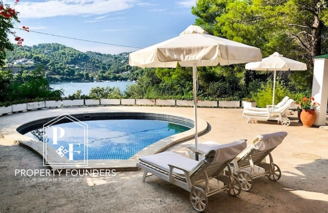 (For Sale) Residential Detached house || Magnisia/Sporades-Skiathos - 360 Sq.m, 7 Bedrooms, 2.500.000€ 