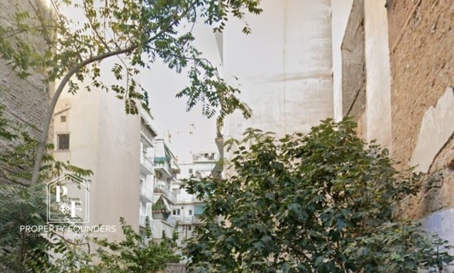 (Προς Πώληση) Αξιοποιήσιμη Γη Οικόπεδο || Αθήνα Κέντρο/Αθήνα - 151 τ.μ, 360.000€ 
