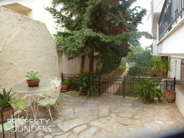 (For Sale) Residential Detached house || East Attica/Voula - 60 Sq.m, 1 Bedrooms, 180.000€ 