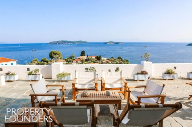 (For Sale) Other Properties Hotel || Magnisia/Sporades-Skiathos - 600 Sq.m, 2.500.000€ 