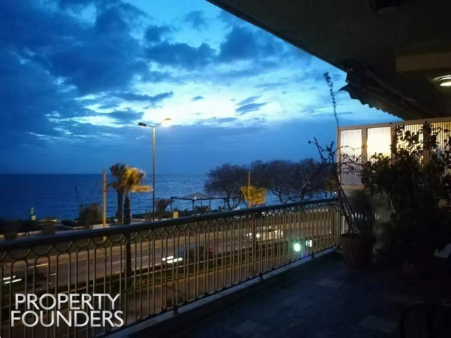 (For Sale) Residential Apartment || Athens South/Palaio Faliro - 216 Sq.m, 3 Bedrooms, 1.080.000€ 