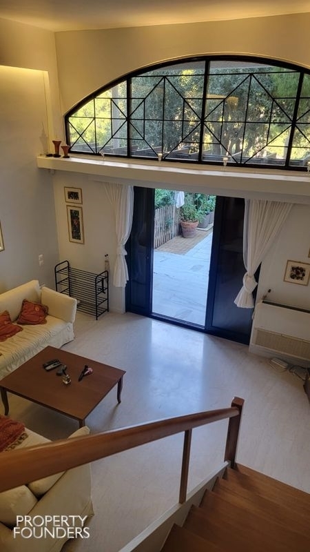 (For Sale) Residential Maisonette || East Attica/Vouliagmeni - 65 Sq.m, 1 Bedrooms, 480.000€ 